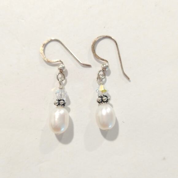 Sosie Designs Sterling Silver 925 Dangle Drop Earrings Fresh Water Pearl Hook - Picture 7 of 10